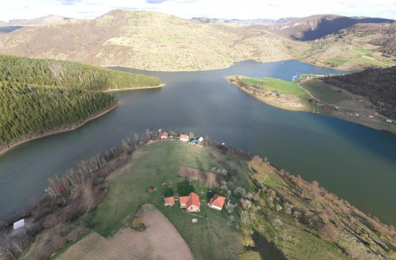 Uvac Griffon Villa Nova Varoš Kültér fotó